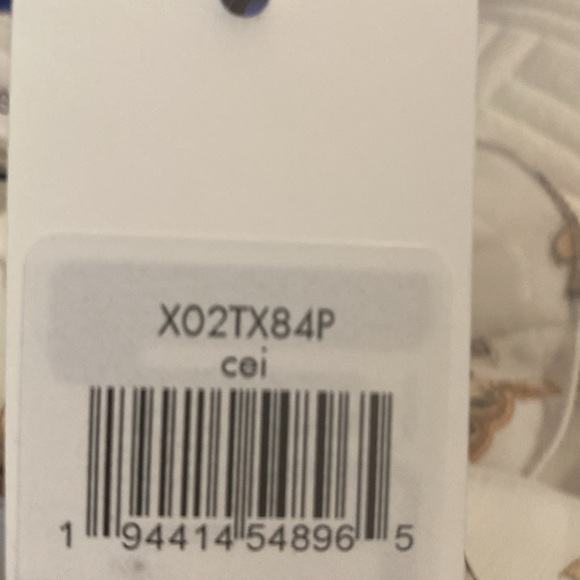 Calvin Klein Sleeveless Top - Picture 7 of 7